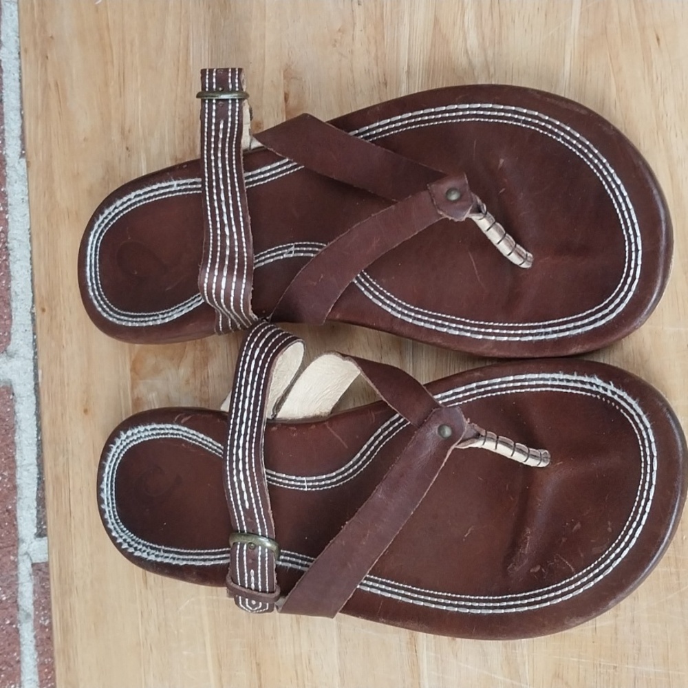 Olukai Mana Lua Thong Sandals 11